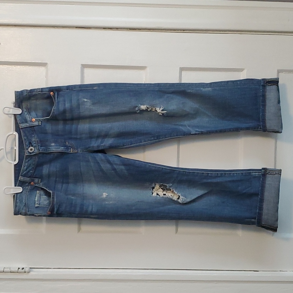 Guess Mid-Rise Distressed Ankle Jeans with Floral Inset